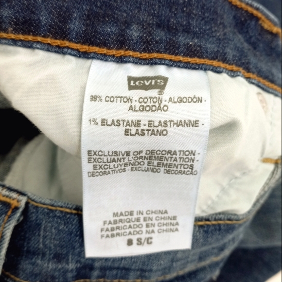 LEVI'S Curvy Stud & Piping Detail Flap Back Pocket Distressed Dark Wash Jeans 8 - Picture 7 of 9